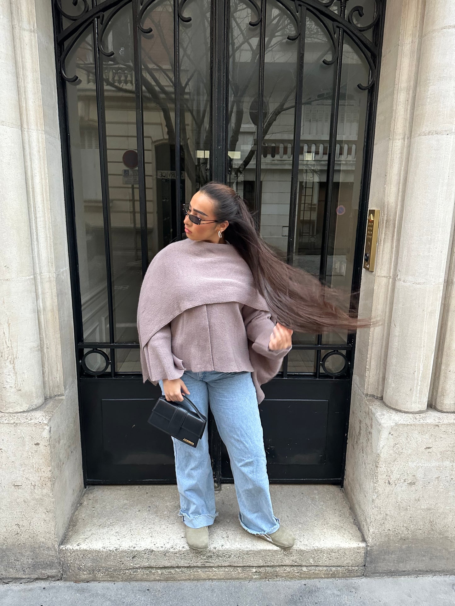 Pull cape taupe