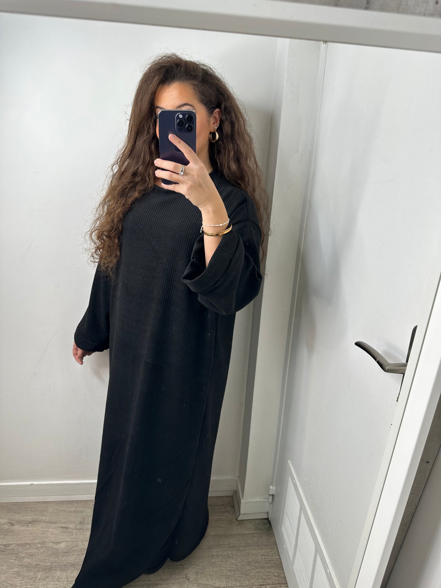 Robe vel noir