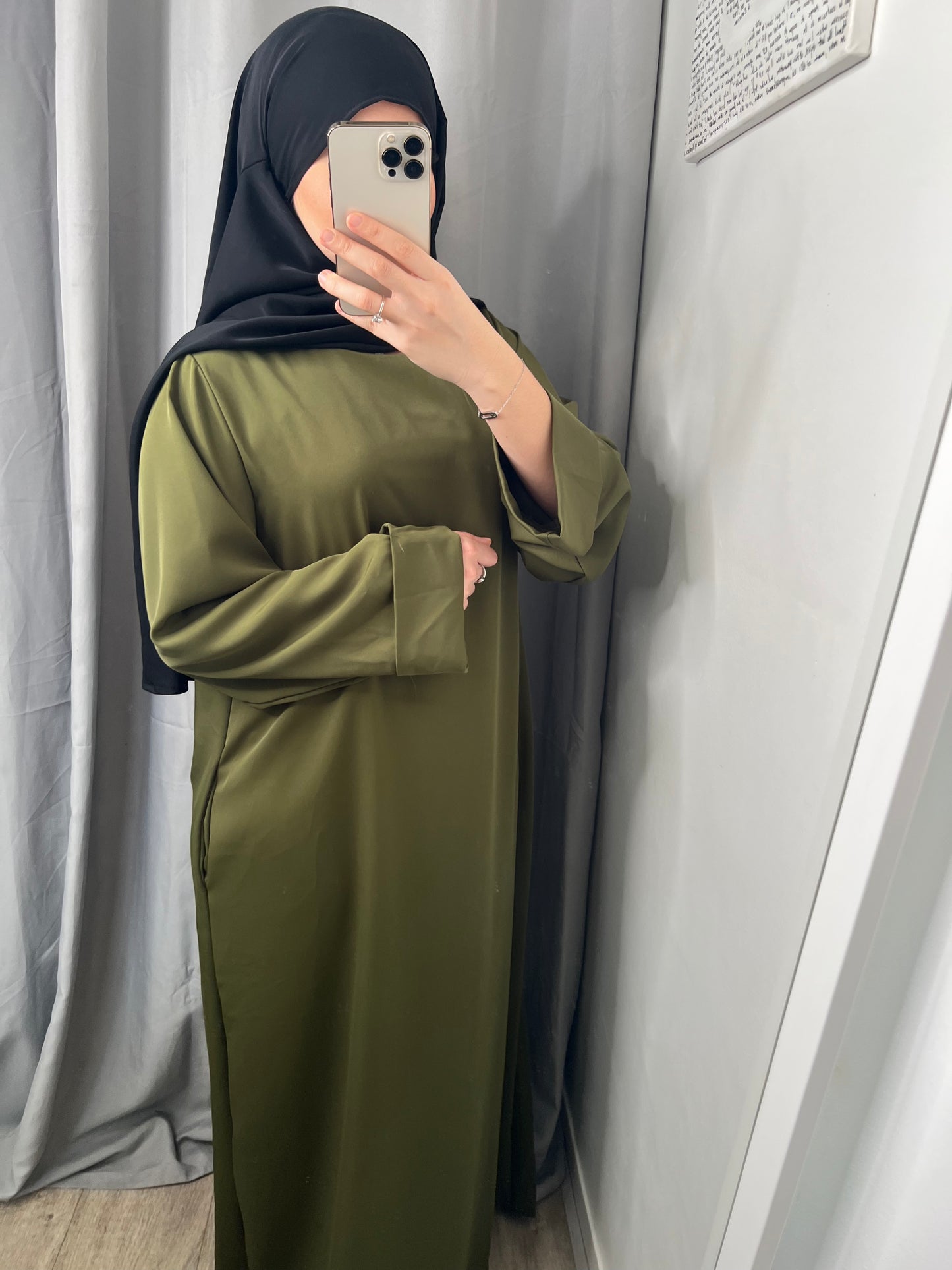 Abaya ample kaki