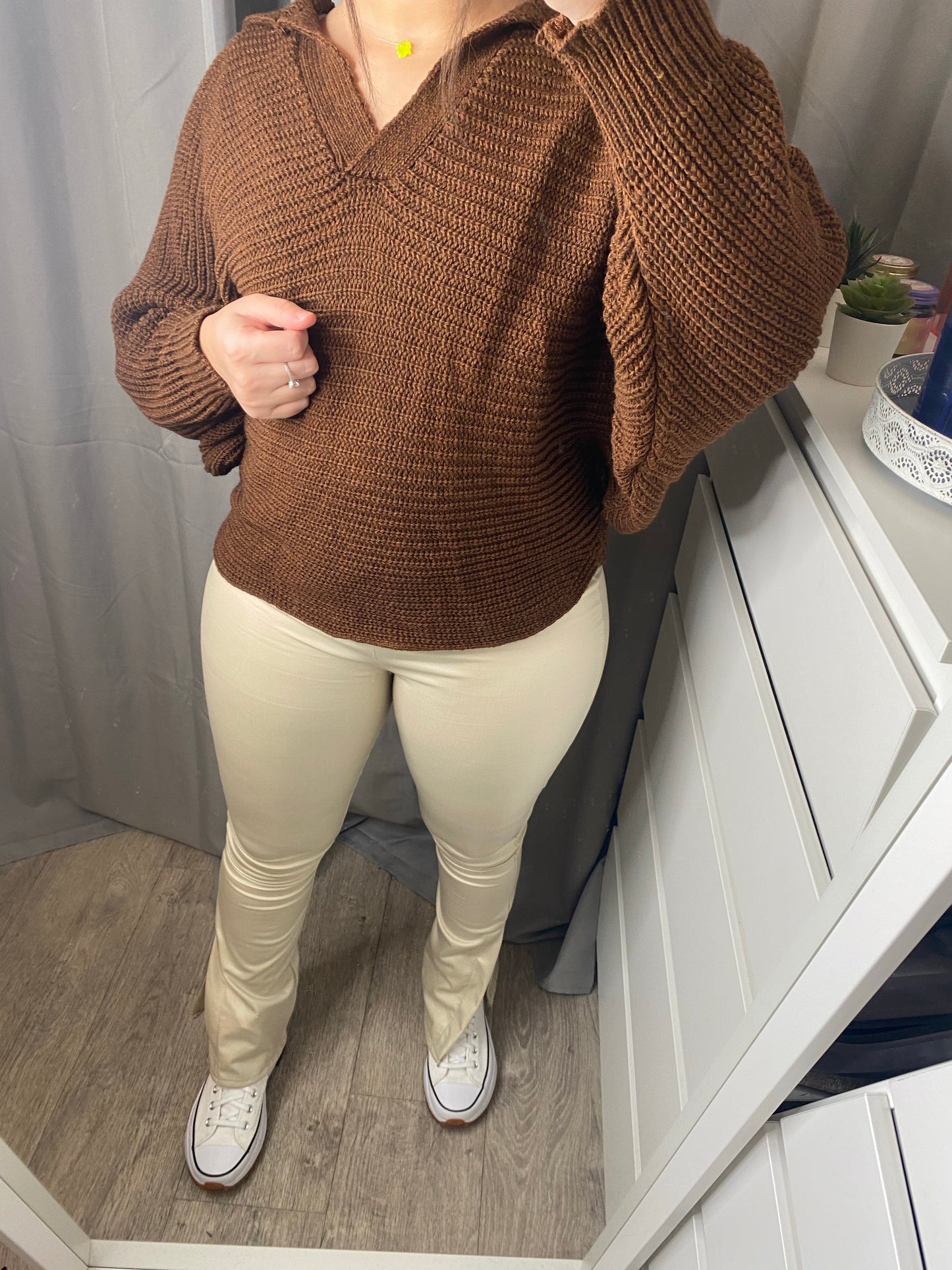 Legging à fente simili cuir beige