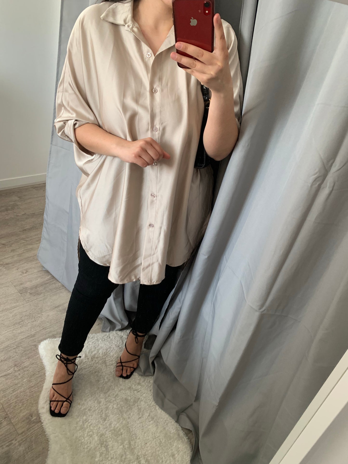 Chemise satinée beige