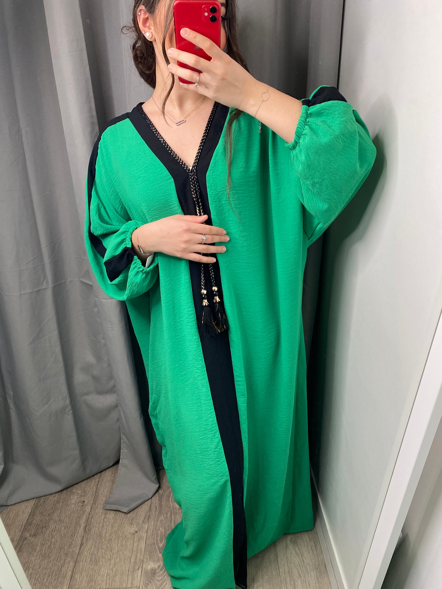 Abaya Emirates vert