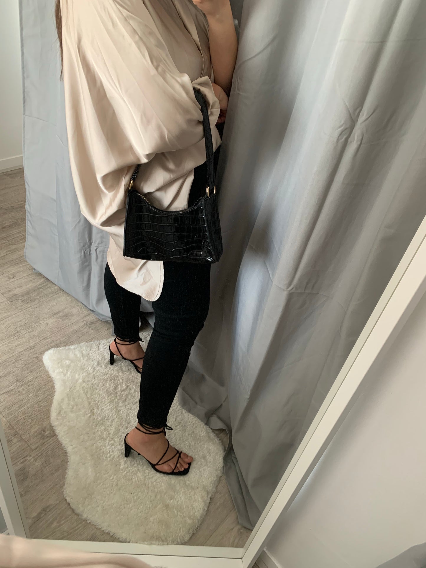 Chemise satinée beige