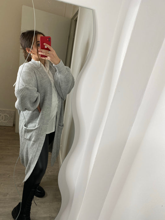 Gilet long en maille à poche gris